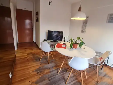 Departamento en Venta en Monte Castro, USD 90.000