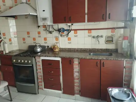 Depto Tipo Casa en Alquiler de 2 ambientes