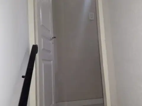 Depto Tipo Casa 4 ambientes con 1 baño