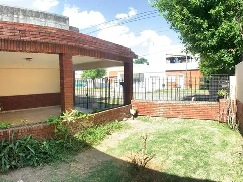 Casa en Venta en Lanus Oeste, USD 89.000