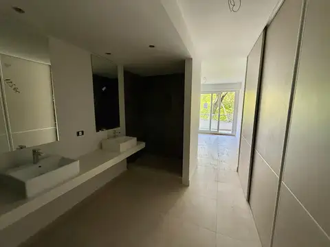 Departamento en Venta en Las Cañitas, USD 675.000