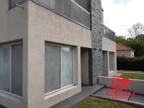 Departamento en Venta en La Lonja, USD 135.000