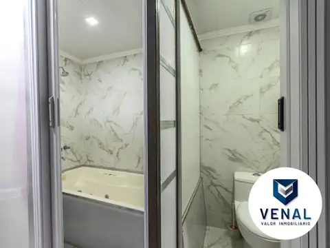 Casa 6 ambientes con 3 baños