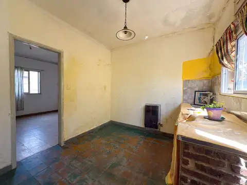 Depto Tipo Casa 5 ambientes con 2 baños