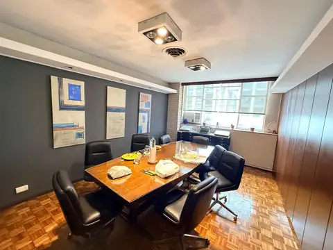 VENTA DE OFICINA - FINANCIAMIENTO PRIVADO / SE ACEPTA PERMUTA