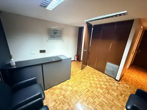 Oficina en Venta 50 años