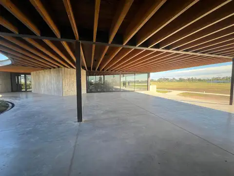 Av. Arturo Illia  al 100