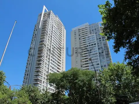 Felipe Vallese 700, Piso 0