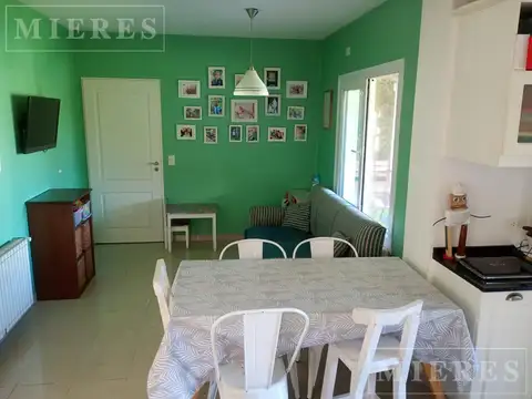 Casa en Alquiler Temporal con 2 cocheras