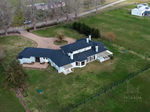 Casa en Venta con 1 cochera