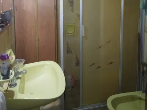 CASA EN VENTA ESQUIU N 5436 BARRIO LUDUEÑA