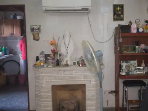 CASA EN VENTA ESQUIU N 5436 BARRIO LUDUEÑA