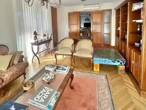 Casa en Venta en Adrogue, USD 600.000