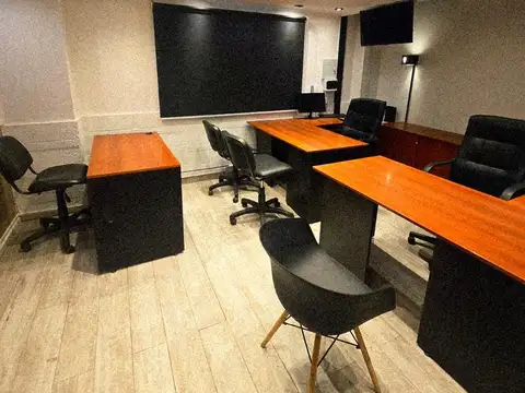 Oficinas en alquiler aptas profesional/ comercial