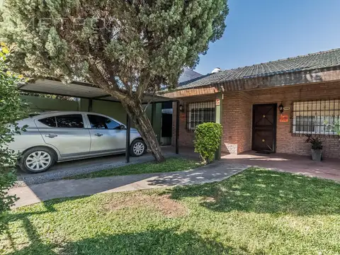 Casa 3 ambientes con 1 baño