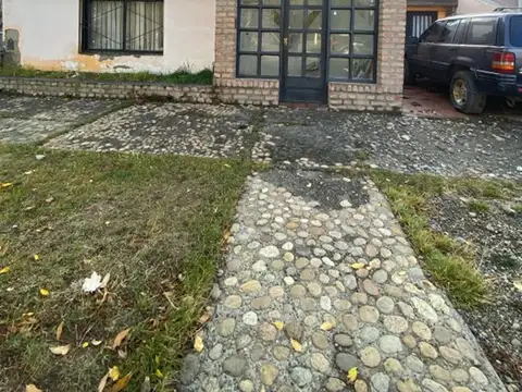 CASA EN VENTA - RIO GALLEGOS