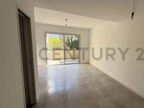 VENTA DUPLEX TRES AMBIENTES EN PILAR CON AMENITIES PREMIUM