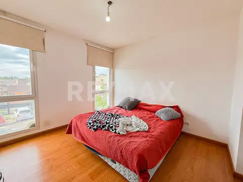 EN VENTA DUPLEX 2 DORM CON PATIO FERNANDEZ ORO