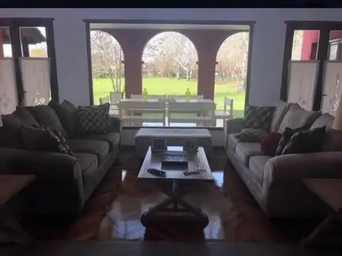 Casa en Venta de 4 dormitorios