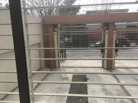 Depto Tipo Casa en Venta 5 años