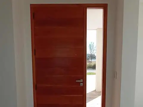 Casa en Alquiler en Puertos - Muelles, USD 3.500