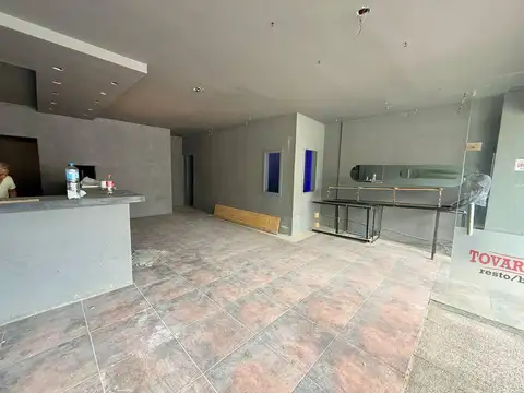 Avenida Mitre  al 6200 - Wilde Centro