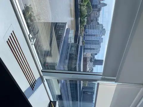 Oficina en Puerto Madero