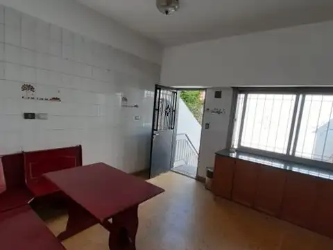 Casa - Venta - Argentina, La Matanza - MANSILLA 984