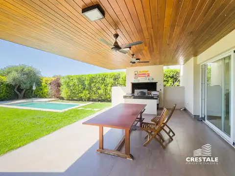 Casa en Venta al Oeste