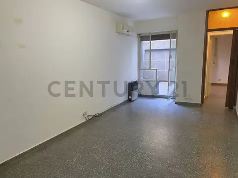 Av. Gaona 2700, Piso 1