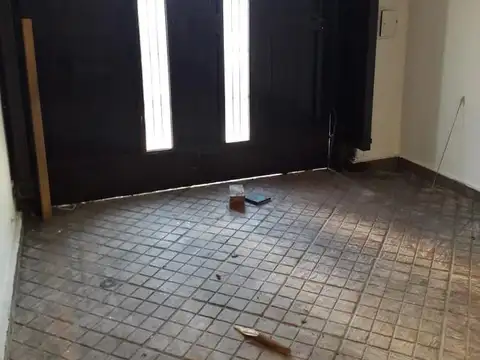 Oficina 8 ambientes con 3 baños