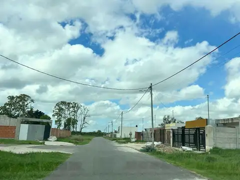 Oportunidad lote en Barrio Parque Derqui