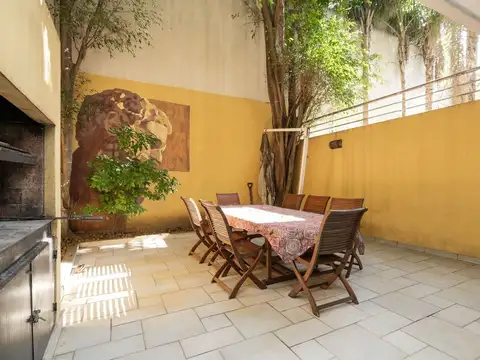 Depto Tipo Casa en Venta con 1 cocheras
