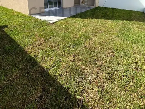 DUPLEX A ESTRENAR EN LA PLATA