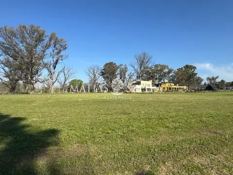 Terreno en Venta de 2071,0 m2