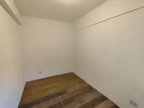 Departamento en Alquiler en Flores, $ 350.000