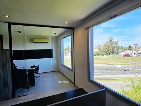 Oficina en Alquiler 8 años