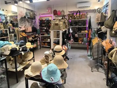 Larrea 900, Piso P.B.