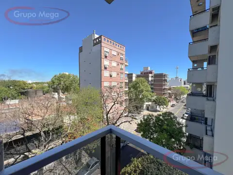 Departamento en Venta en Villa del Parque, USD 165.000