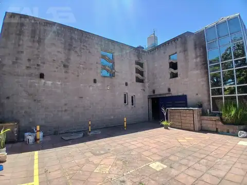 Galpon en Venta 19  mts Fondo