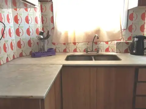 Calle 12 300, Piso 1