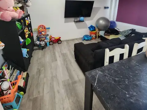 Depto Tipo Casa en Venta en Microcentro, USD 65.500