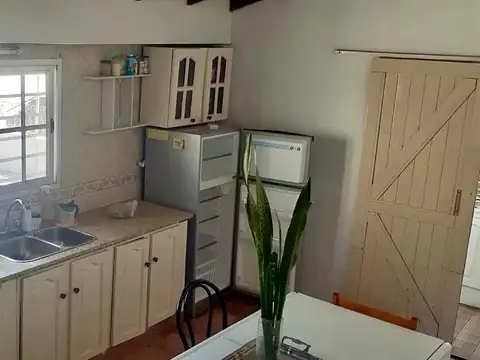 Depto Tipo Casa en Alquiler en Lanus Este, $ 780.000
