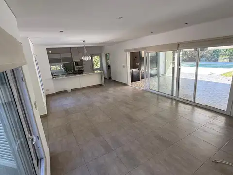 Casa en Venta en Belen de Escobar, USD 240.000