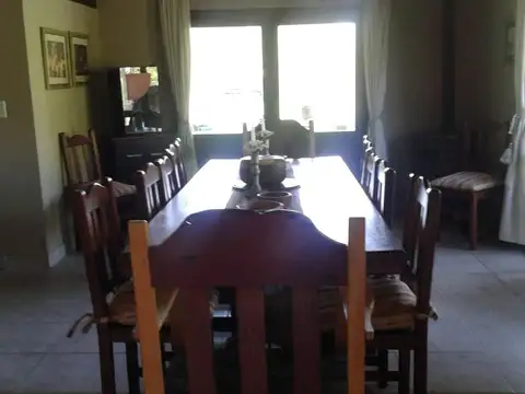 Casa 4 ambientes con 4 baños