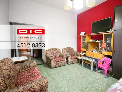 Casa 3 ambientes Venta - Villa Adelina
