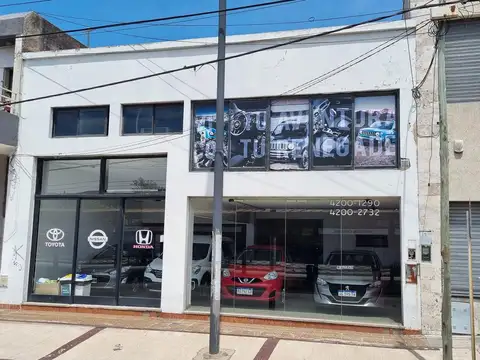 Avenida Calchaqui a pasos Factory Quilmes