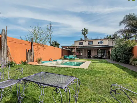 Casa en Venta en Villa Elisa entre caminos 21C 423 bis y 424