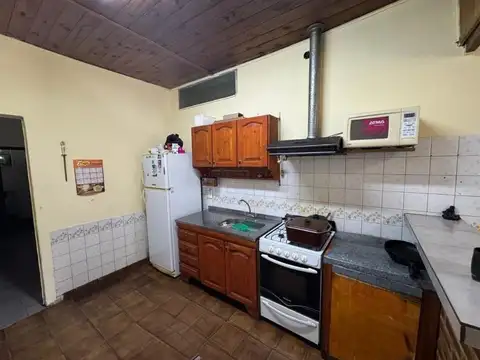 Casa 5 ambientes con 3 baños