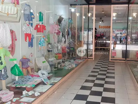 Local en Venta 70 años